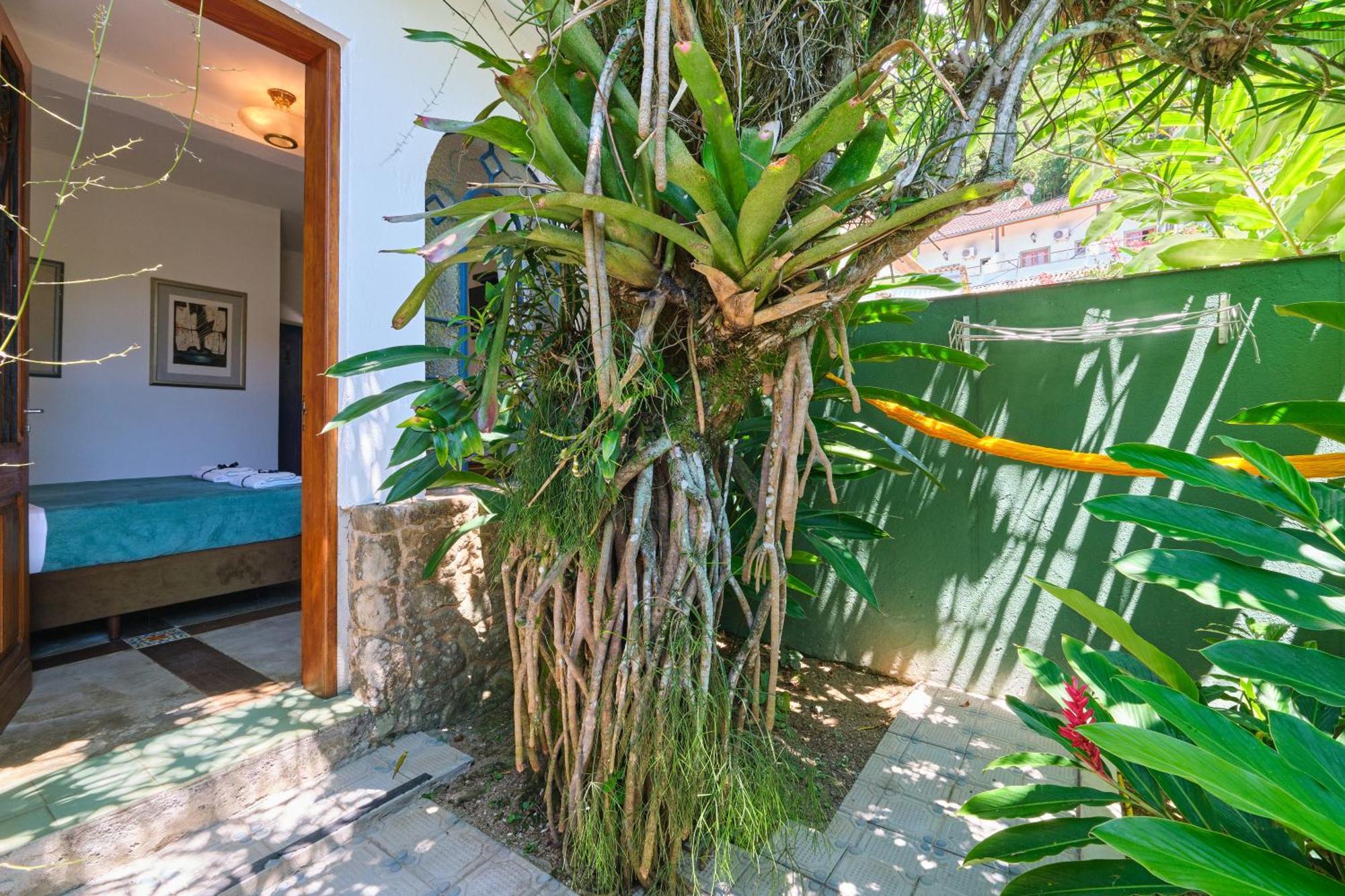 Pousada Pontal Gardens Парати Екстериор снимка